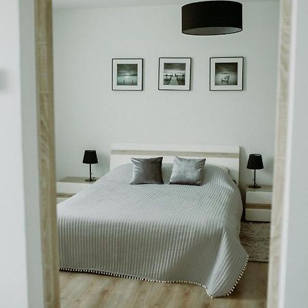 Apartament Magnolia -Centrum Tarnów Exteriör bild